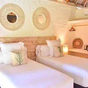Ak'na Isla Holbox